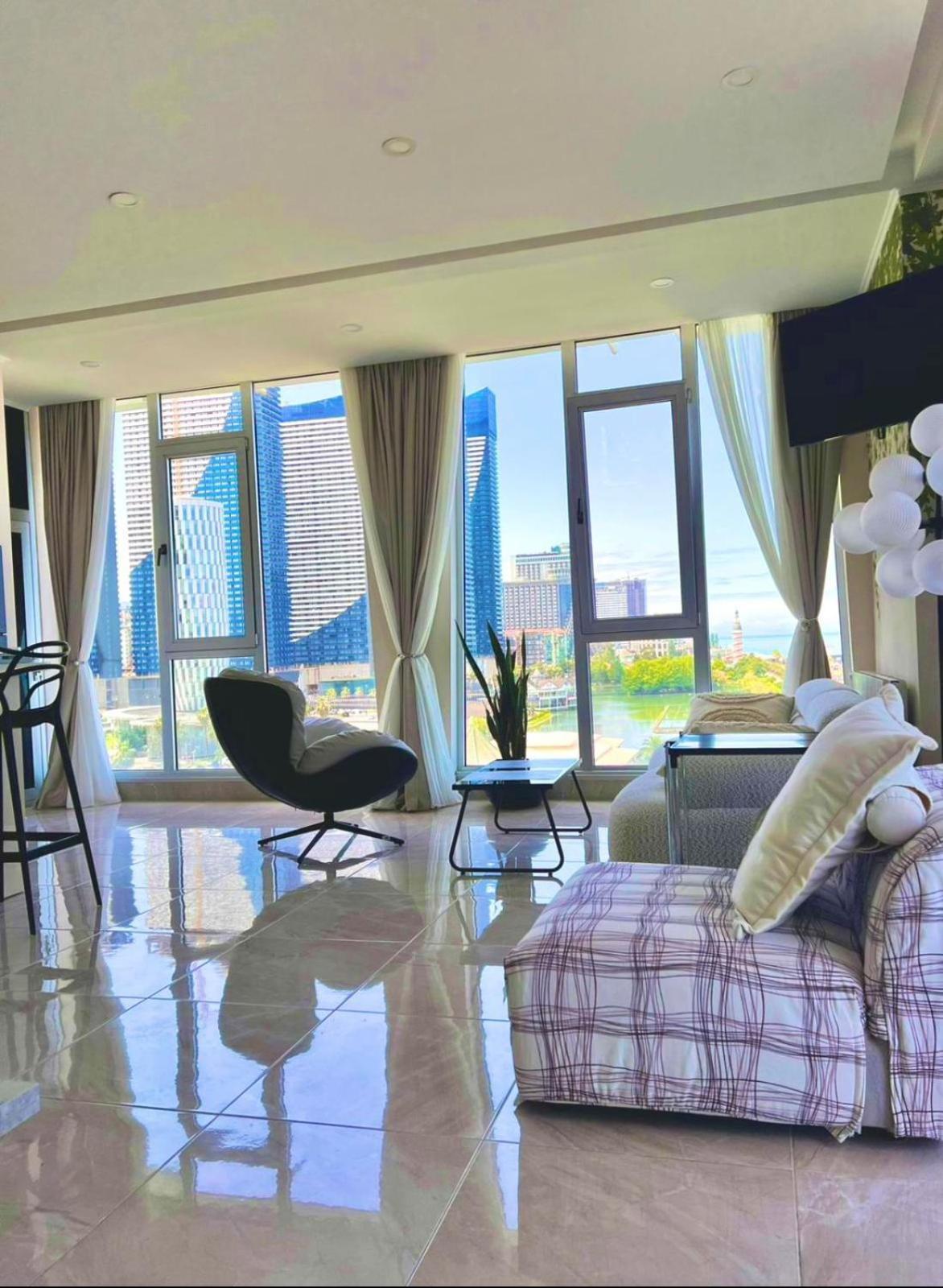 Apartment Magnolia Rustaveli 62 باتومي المظهر الخارجي الصورة