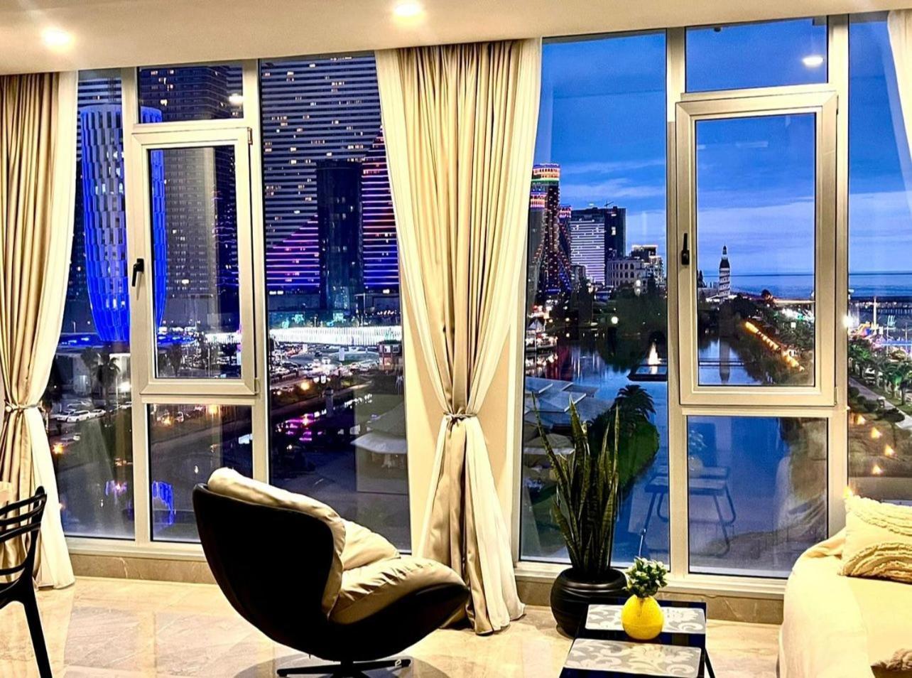 Apartment Magnolia Rustaveli 62 باتومي المظهر الخارجي الصورة