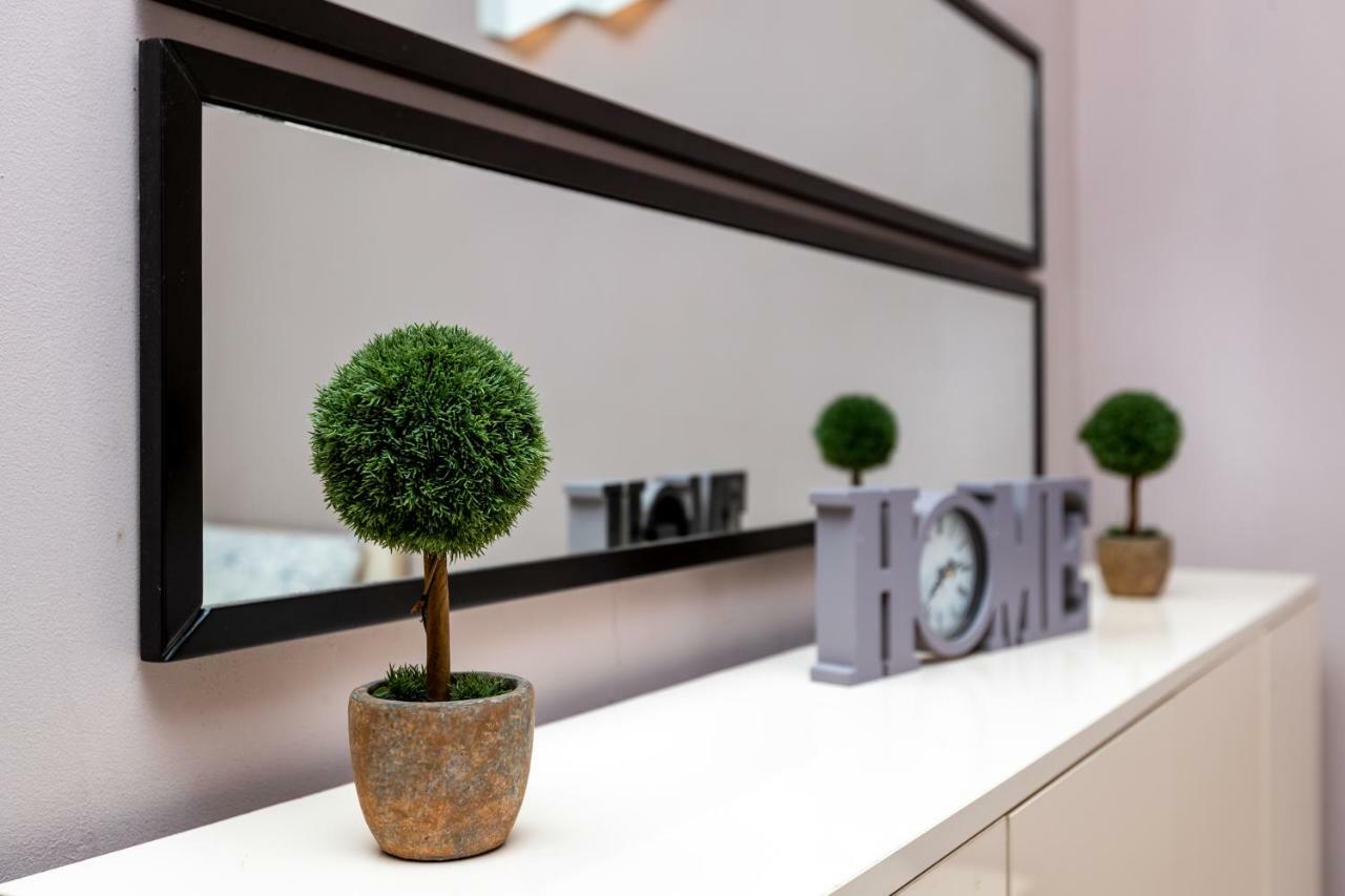 Apartment Magnolia Rustaveli 62 باتومي المظهر الخارجي الصورة